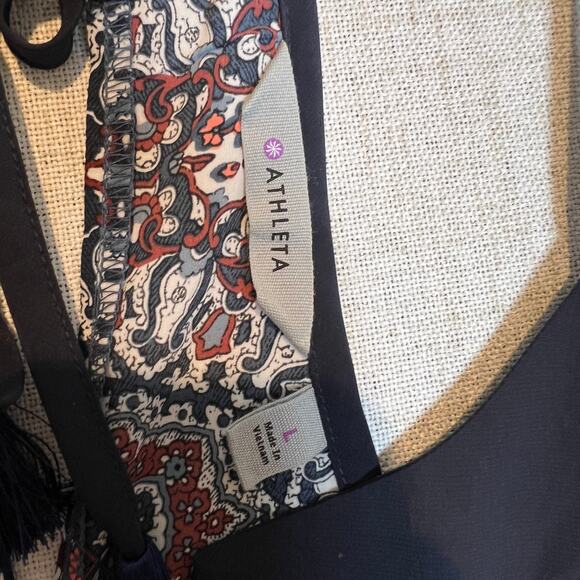 Athleta Medallion Dunes Tank Top Women's L Tie Racer Back Boho Keyhole Tassels - Picture 5 of 12